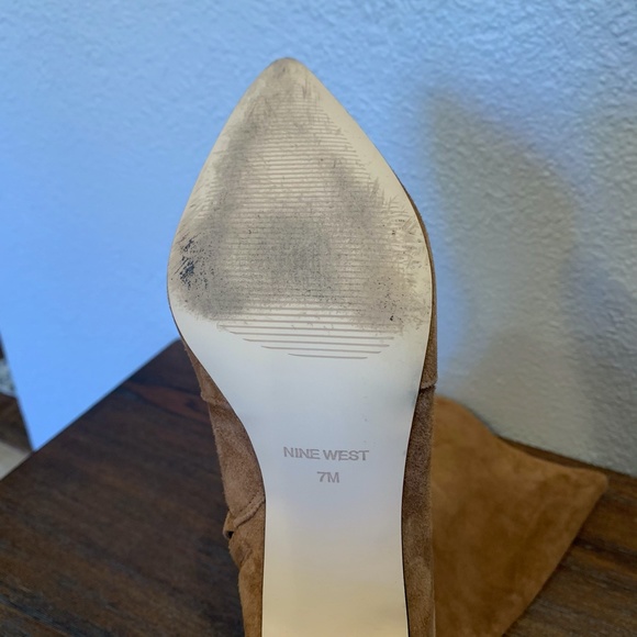 Nine West knee high pointed toe heeled boots - Picture 4 of 8